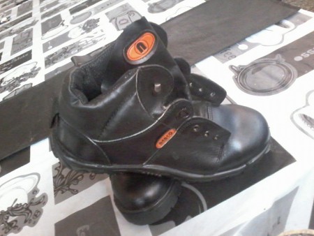Zapatos De Seguridad Punta De Acero - $479